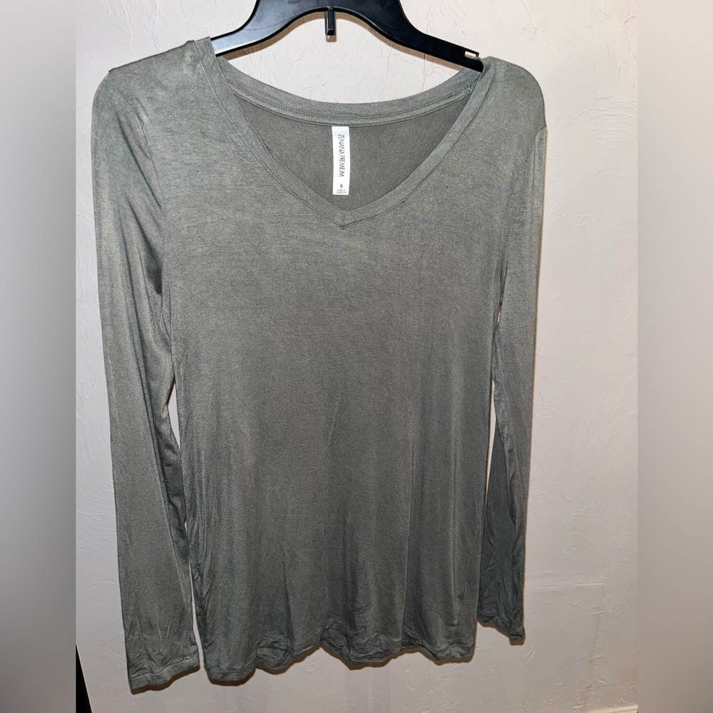 Long sleeve olive tee
